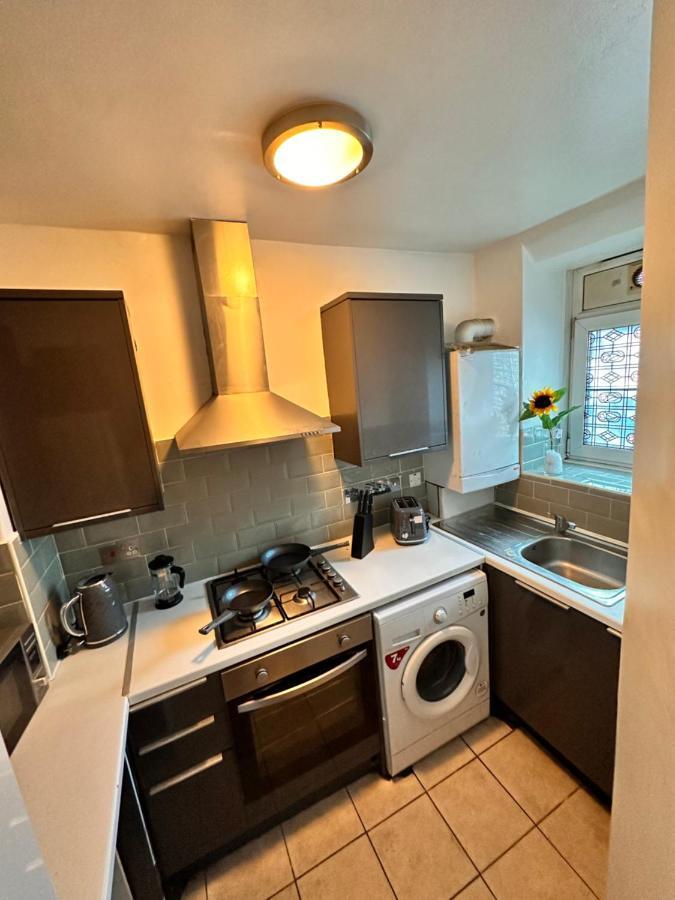 Perfect Family Home Next To London Bridge Екстериор снимка